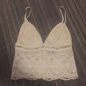 Kendall & Kylie pacsun nwot lace crop top